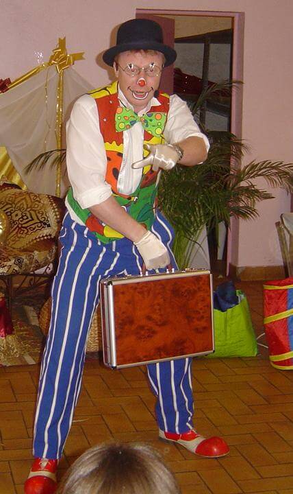 Clown magicien Sacha Touille