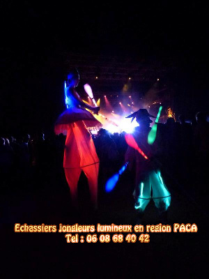jongleurs avec lumieres paca